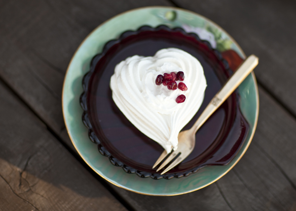 love-inspired-red-and-gold-holiday-ideas