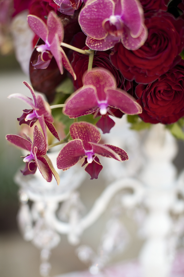 love-inspired-red-and-gold-holiday-ideas