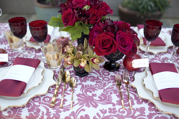 love-inspired-red-and-gold-holiday-ideas
