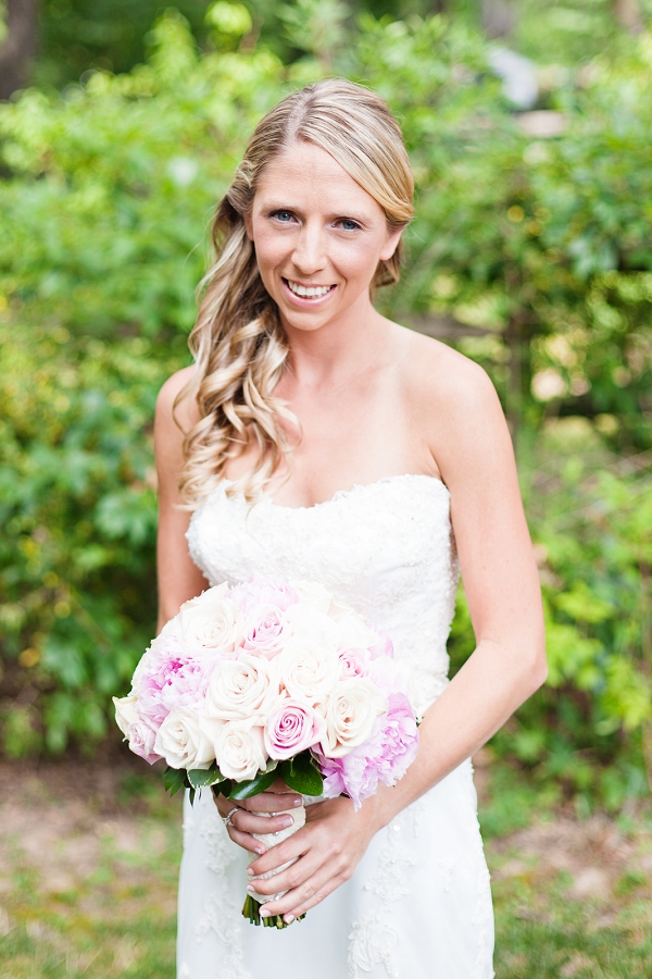 pink-and-white-garden-wedding