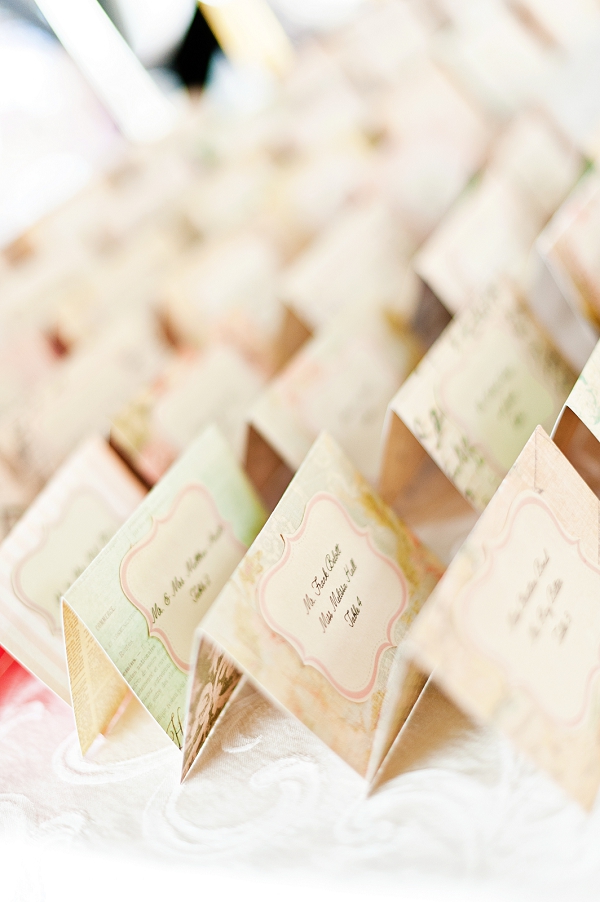 pink-and-white-garden-wedding