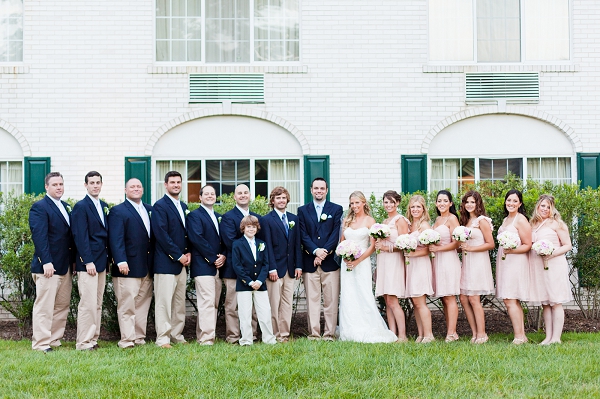 pink-and-white-garden-wedding