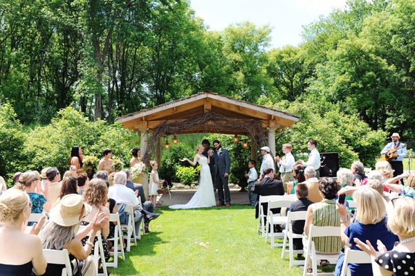 twin-cities-farm-wedding