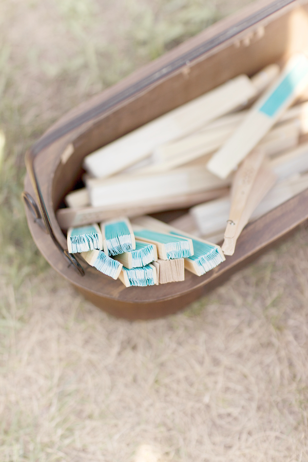 vintage-diy-backyard-wedding
