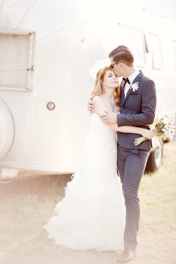 vintage-diy-backyard-wedding