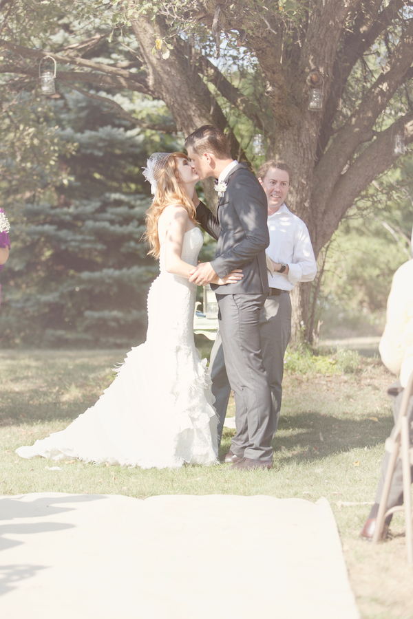 vintage-diy-backyard-wedding