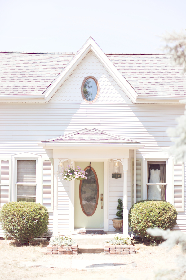 vintage-diy-backyard-wedding