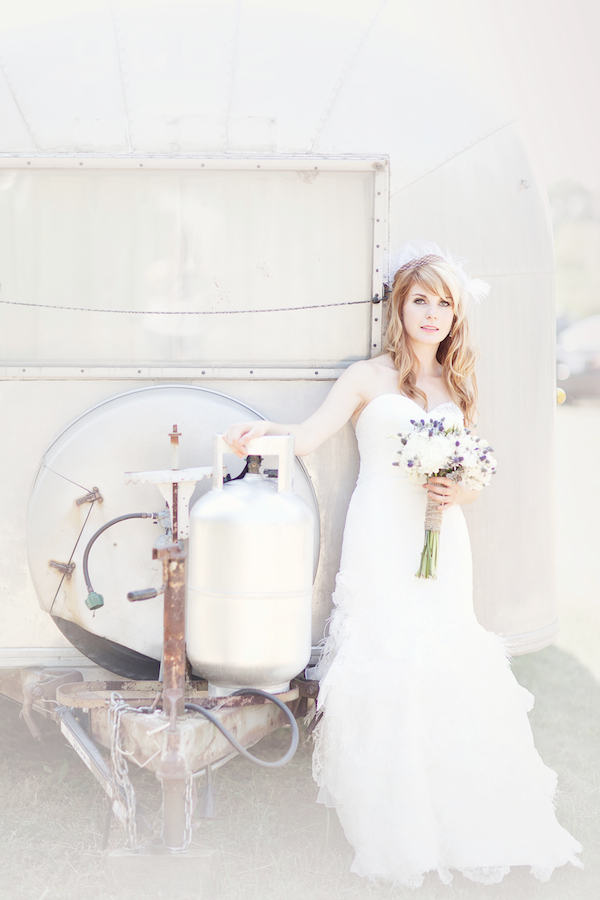 vintage-diy-backyard-wedding