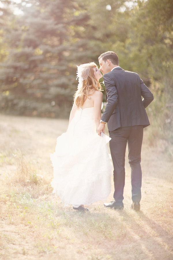 vintage-diy-backyard-wedding