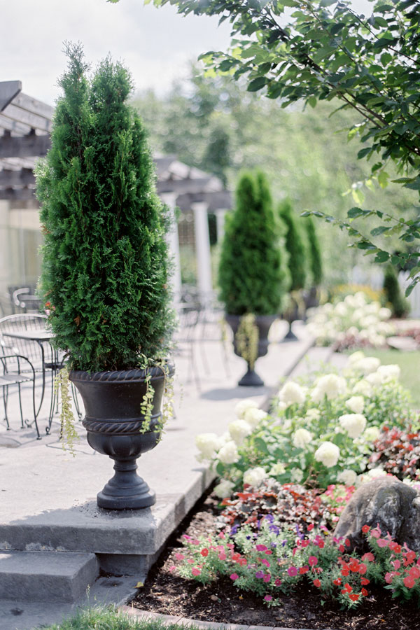 wisconsin-bling-and-burlap-garden