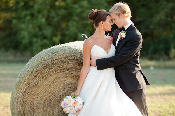 illinois-elegant-barn-wedding