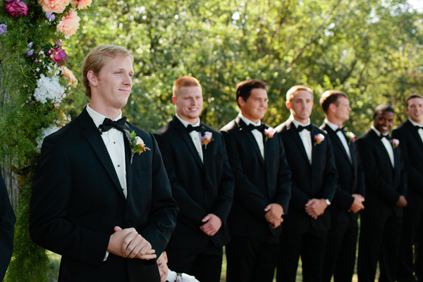 illinois-elegant-barn-wedding