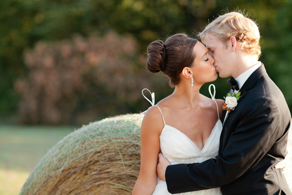 illinois-elegant-barn-wedding