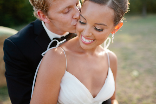 illinois-elegant-barn-wedding