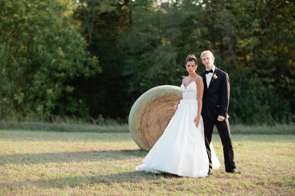 illinois-elegant-barn-wedding