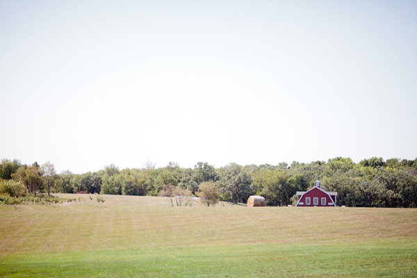 illinois-elegant-barn-wedding