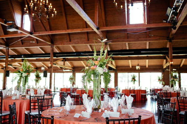 illinois-elegant-barn-wedding