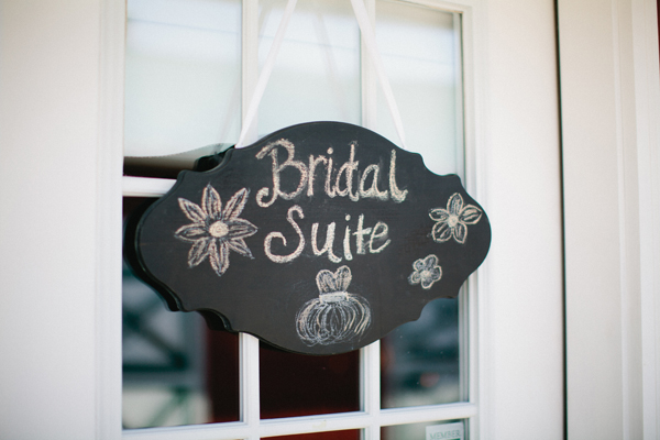 illinois-elegant-barn-wedding