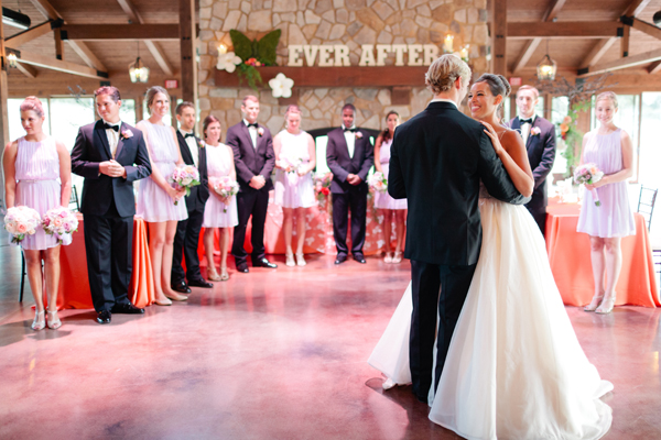 illinois-elegant-barn-wedding