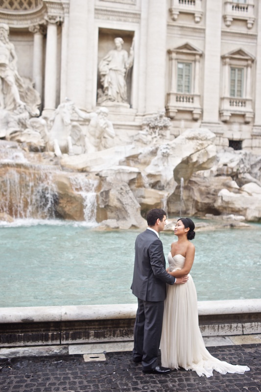 Italy Destination Wedding: Newly Wed Rome Photo Session