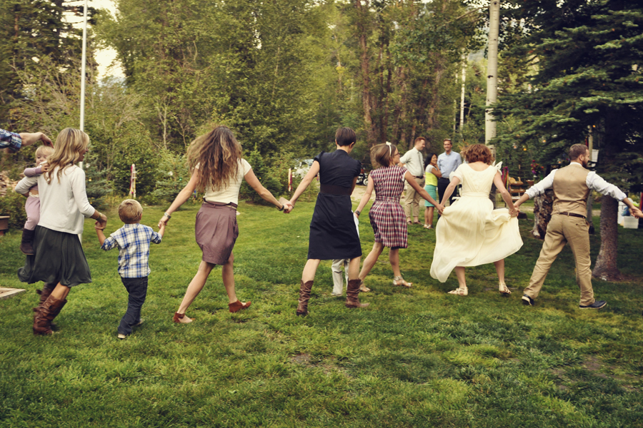laid-back-utah-wedding-reception