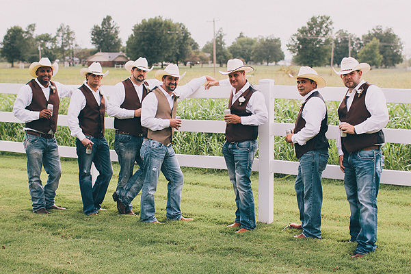oklahoma-country-wedding-at-kilharens