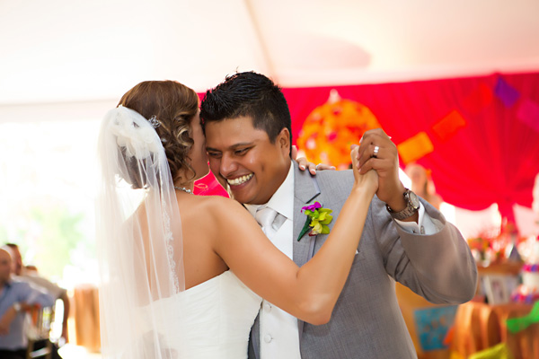 colorful-fiesta-inspired-wedding