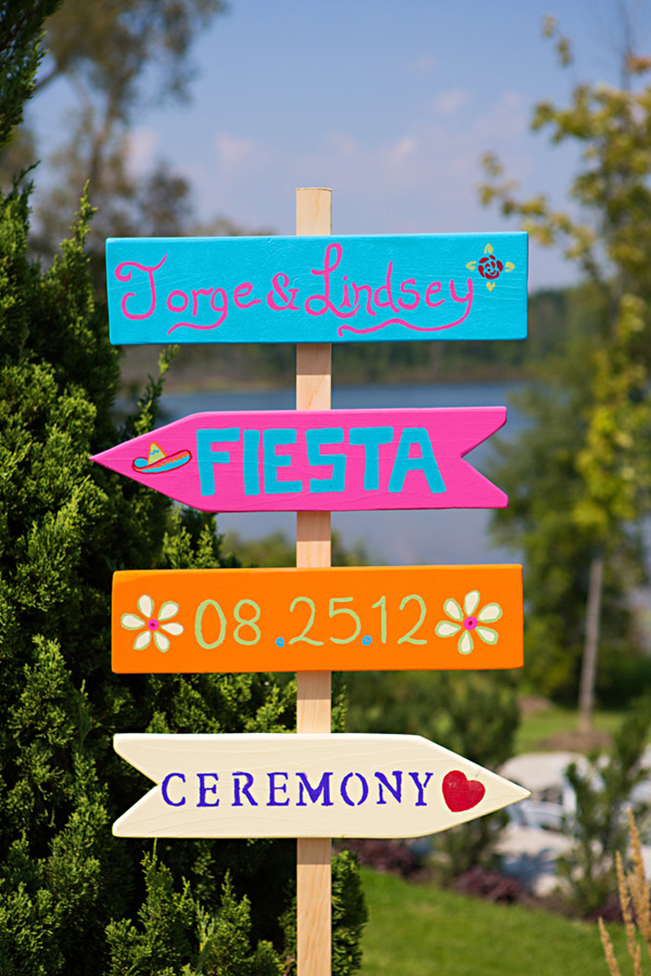 colorful-fiesta-inspired-wedding