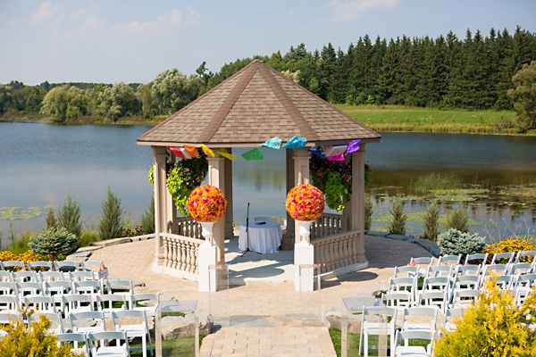 colorful-fiesta-inspired-wedding
