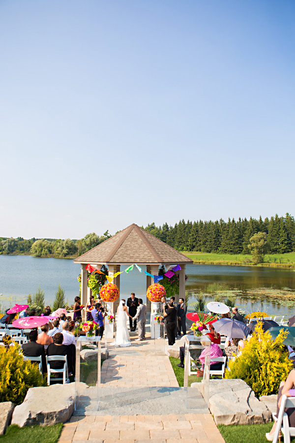 colorful-fiesta-inspired-wedding