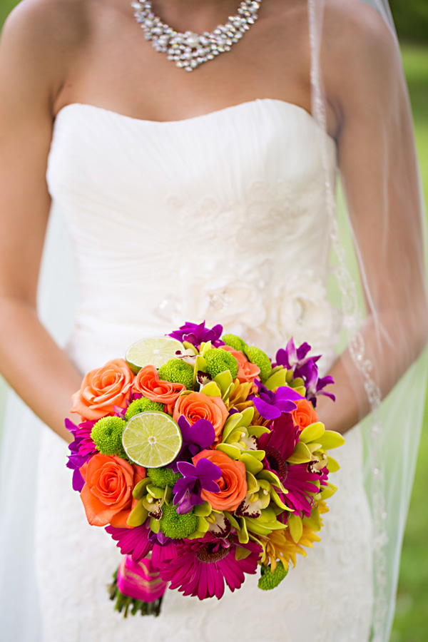 colorful-fiesta-inspired-wedding
