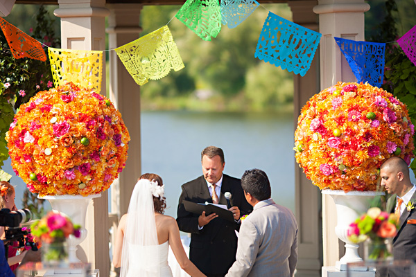 colorful-fiesta-inspired-wedding