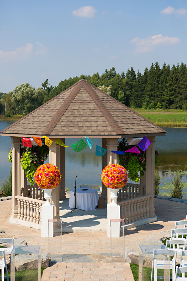 colorful-fiesta-inspired-wedding