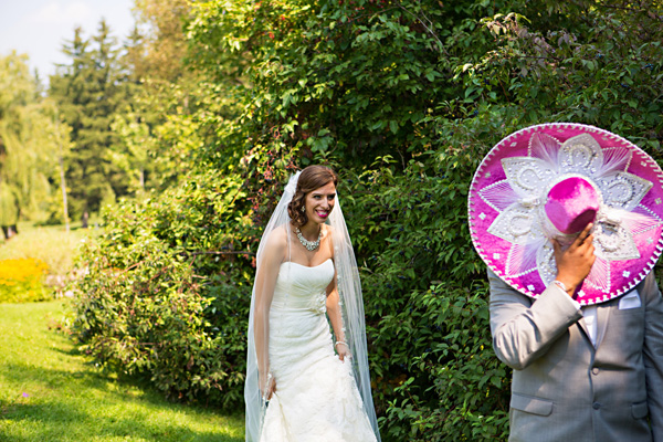 colorful-fiesta-inspired-wedding