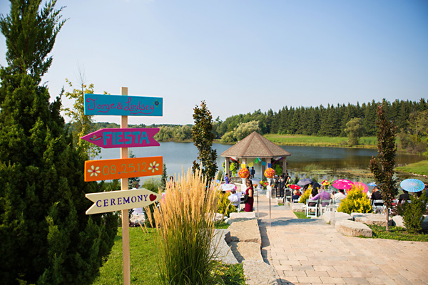 colorful-fiesta-inspired-wedding