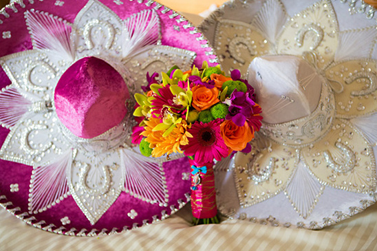 Mexican wedding bouquet and sombreros decoration