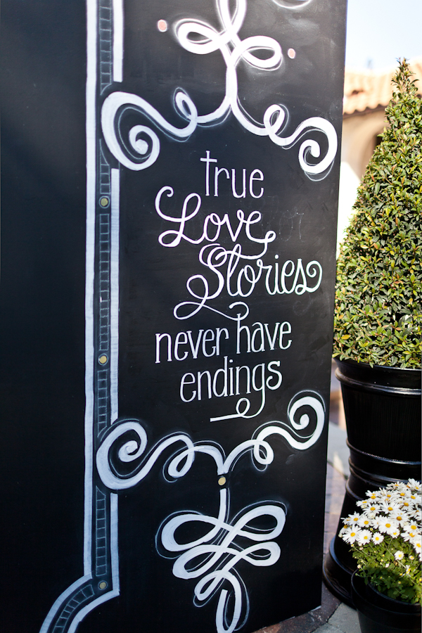 custom-chalkboard-wedding-ideas