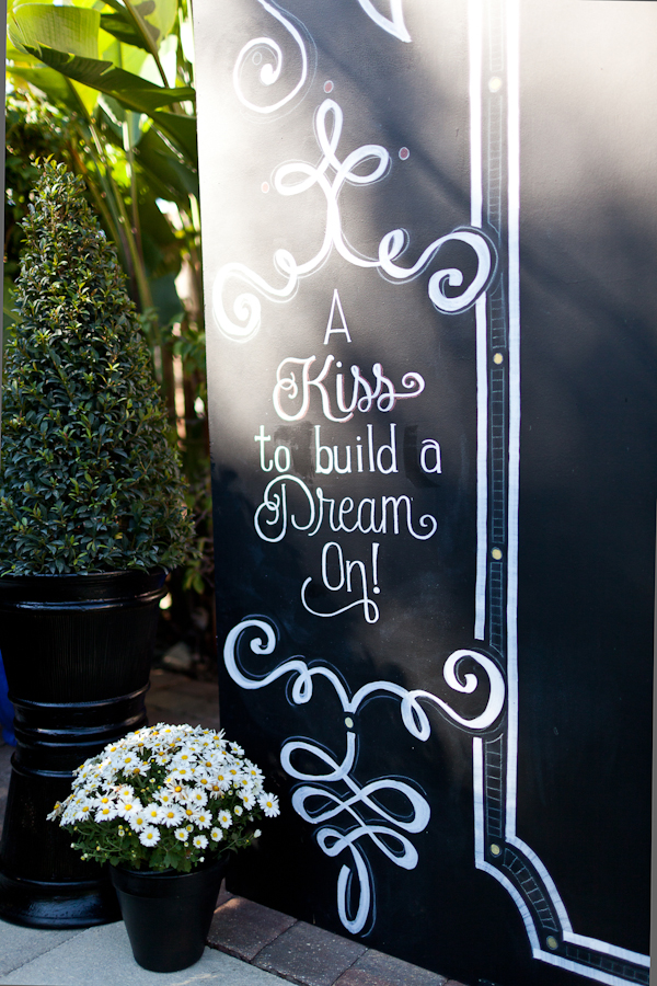 custom-chalkboard-wedding-ideas