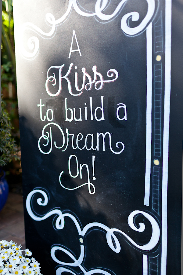 custom-chalkboard-wedding-ideas