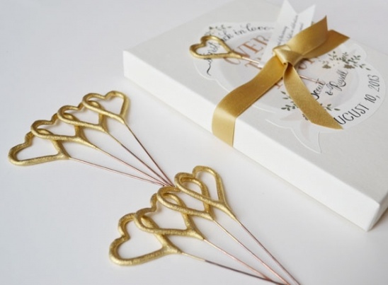 Gold heart sparklers for wedding decor