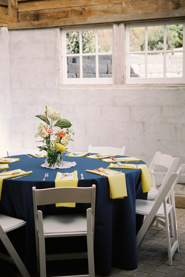 fall-barn-wedding-at-settlement-hill
