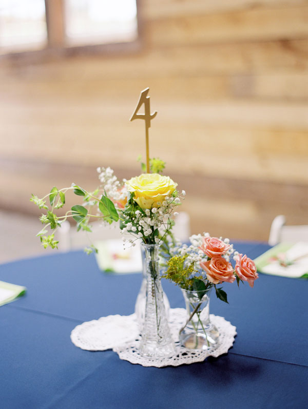 fall-barn-wedding-at-settlement-hill