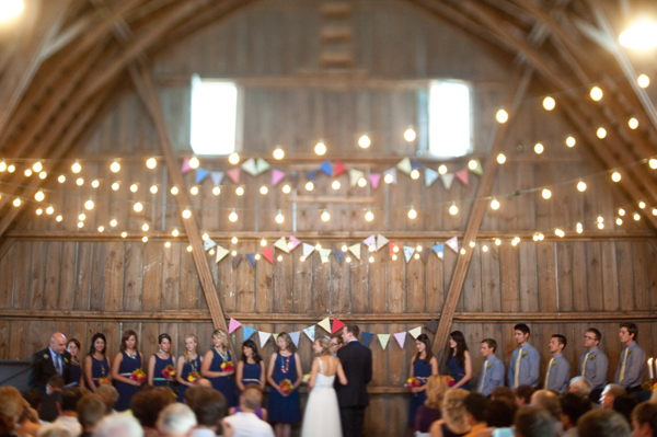 fall-barn-wedding-at-settlement-hill