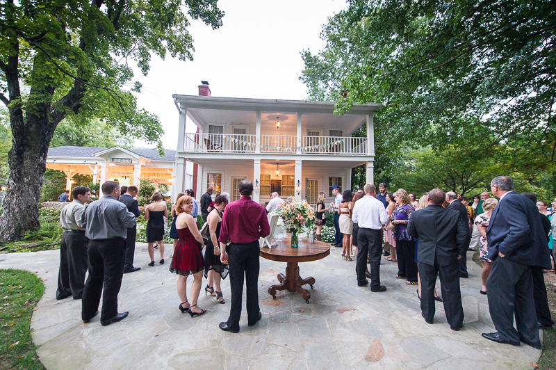 historic-cedarwood-wedding-in