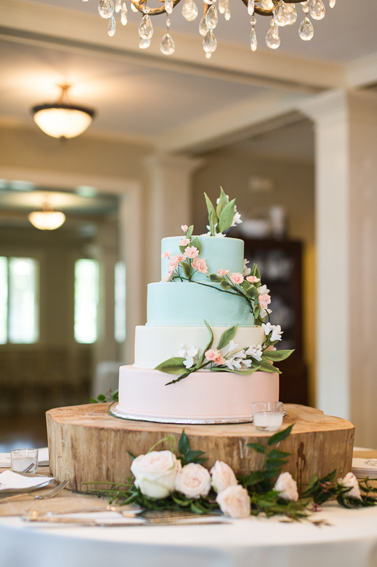 historic-cedarwood-wedding-in