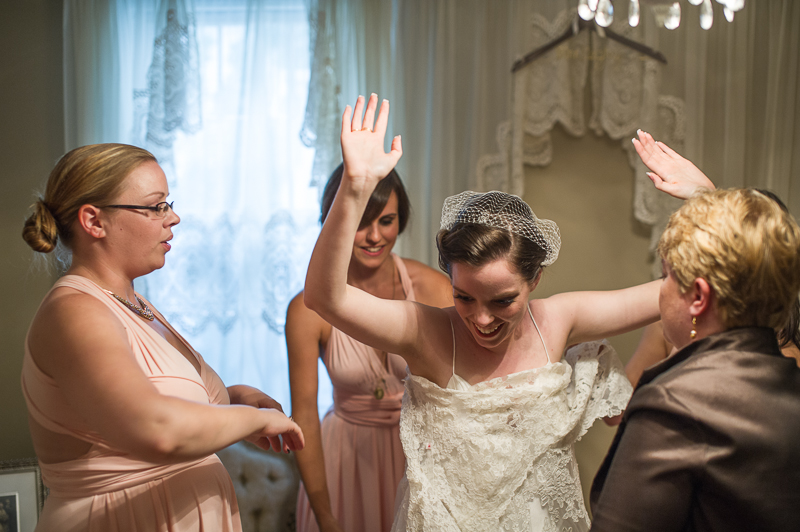 historic-cedarwood-wedding-in