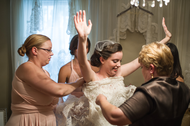 historic-cedarwood-wedding-in