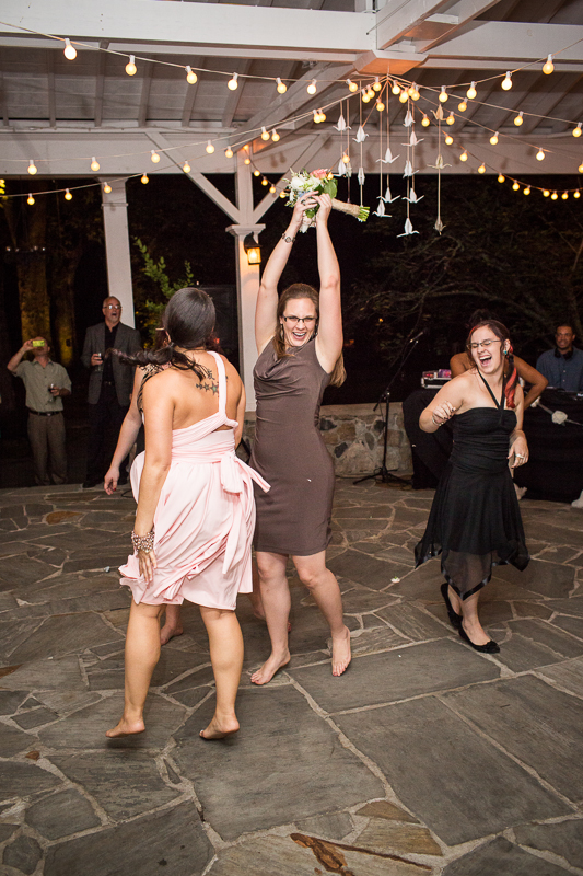 historic-cedarwood-wedding-in