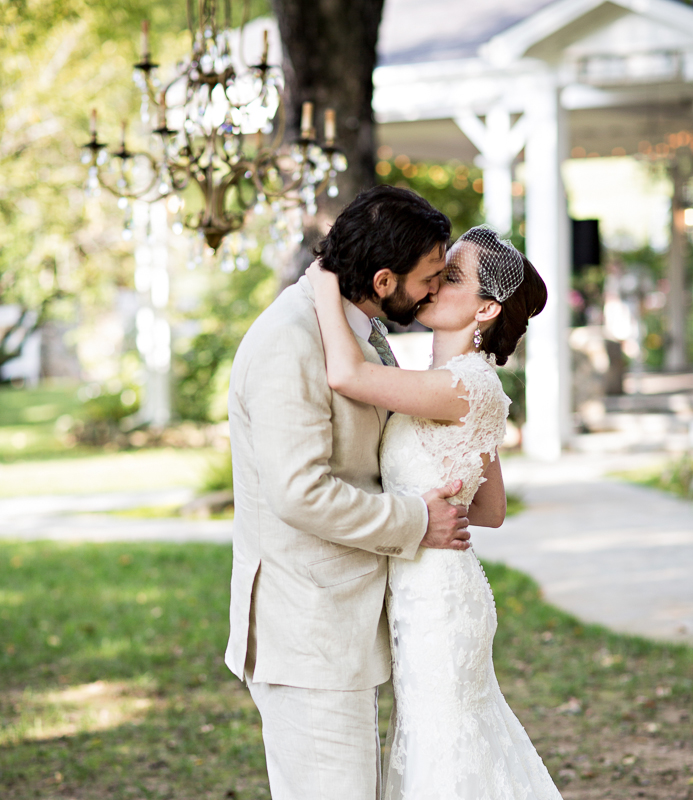 historic-cedarwood-wedding-in