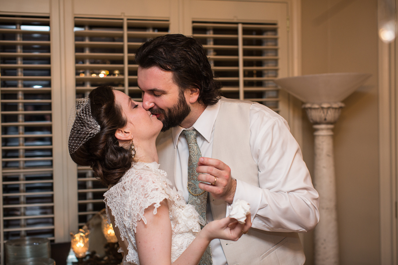 historic-cedarwood-wedding-in